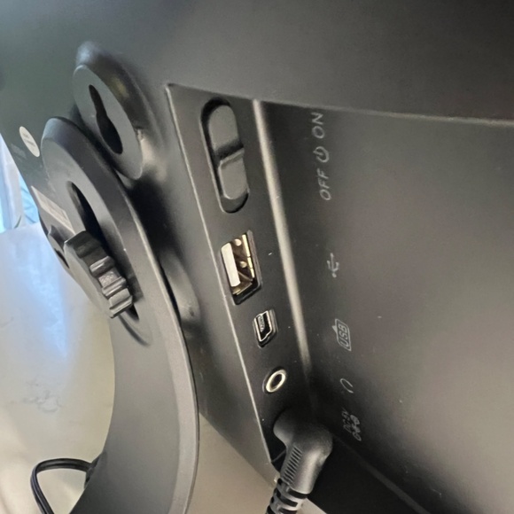 COBY Digital Photo Frame - Picture 6 of 7